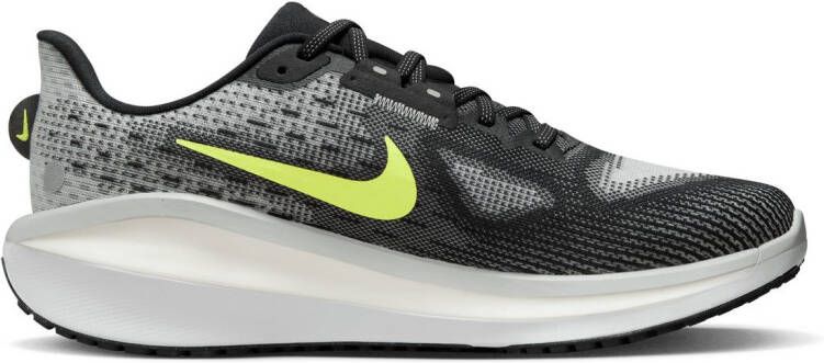 Nike Runningschoenen Vomero 17