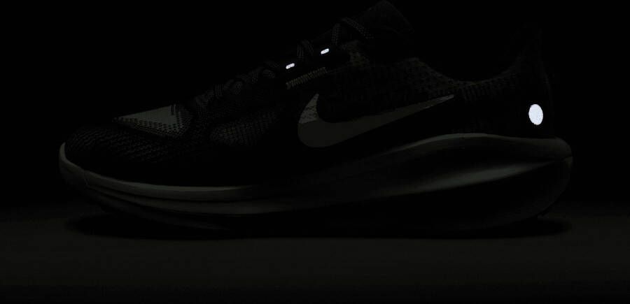 Nike Runningschoenen Vomero 17