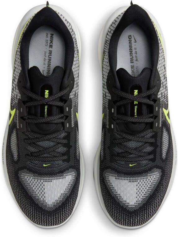 Nike Runningschoenen Vomero 17