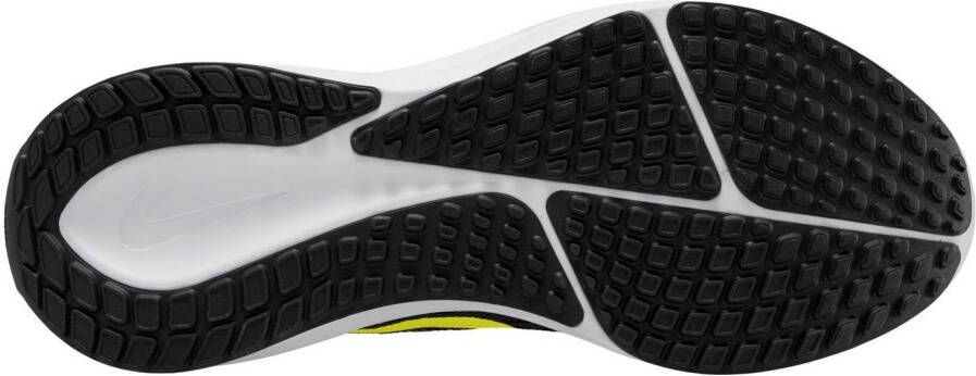 Nike Runningschoenen Vomero 17