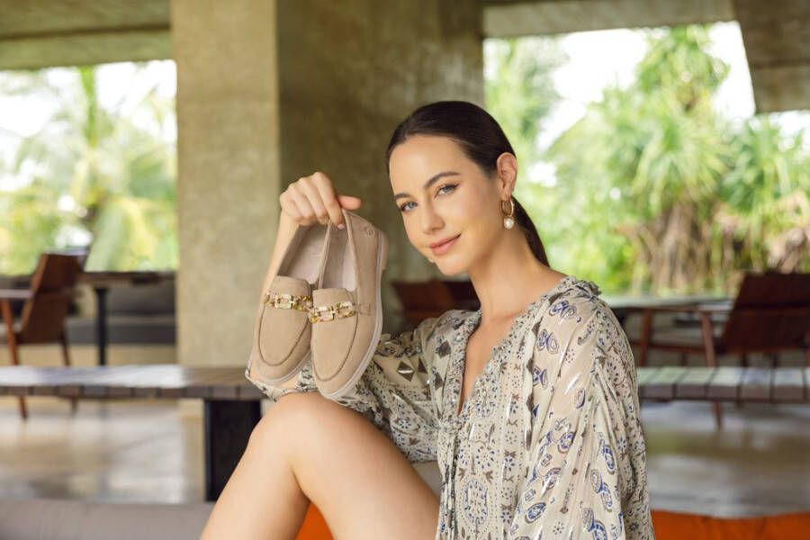 Remonte Loafers Elisabeth Hurley-Collection slipper lage schoen business schoen met modieuze sierketting