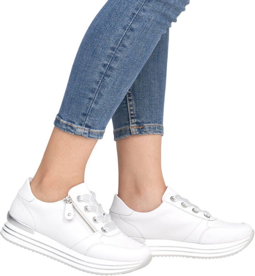 Remonte Plateausneakers vrijetijdsschoen lage schoen veterschoen met gepolsterde schacht