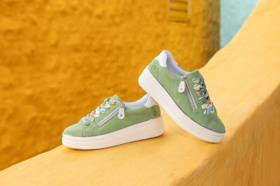 Remonte Plateausneakers vrijetijdsschoen lage schoen veterschoen met zijrits