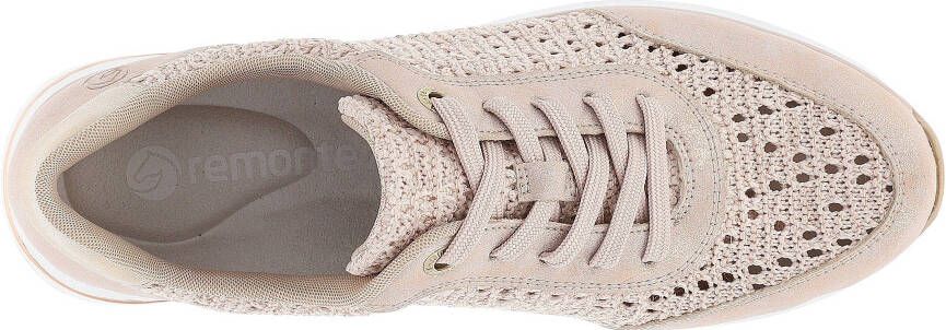 Remonte Sneakers met sleehak met zomers gaatjespatroon vrijetijdsschoen lage schoen veterschoen
