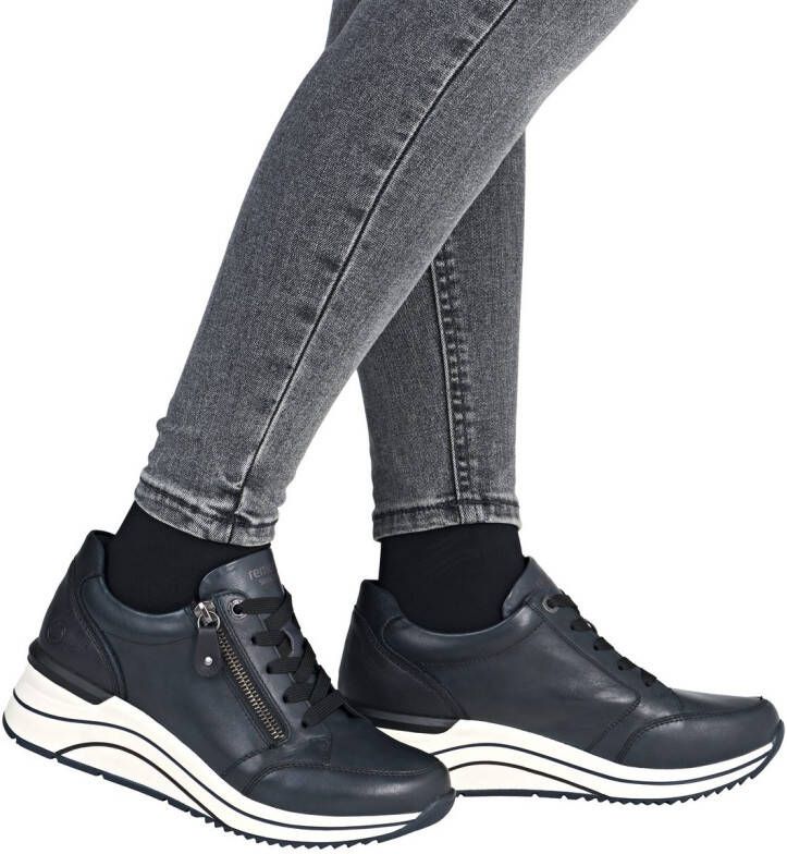 Remonte Sneakers met sleehak vrijetijdsschoen lage schoen veterschoen met riekertex-membraan