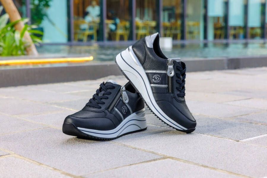 Remonte Sneakers met sleehak vrijetijdsschoen lage schoen veterschoen met metallic contrastaccenten