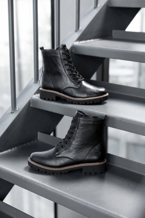 Remonte Veterschoenen blokhak veterschoen enkellaars in used look