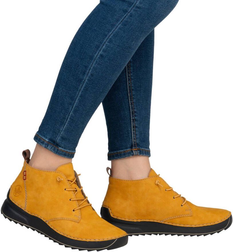 Rieker Hoge veterschoenen in moderne trendkleur