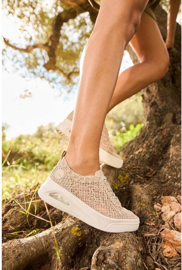 Rieker Plateausneakers veterschoen lage schoen in zomerse macramé-look
