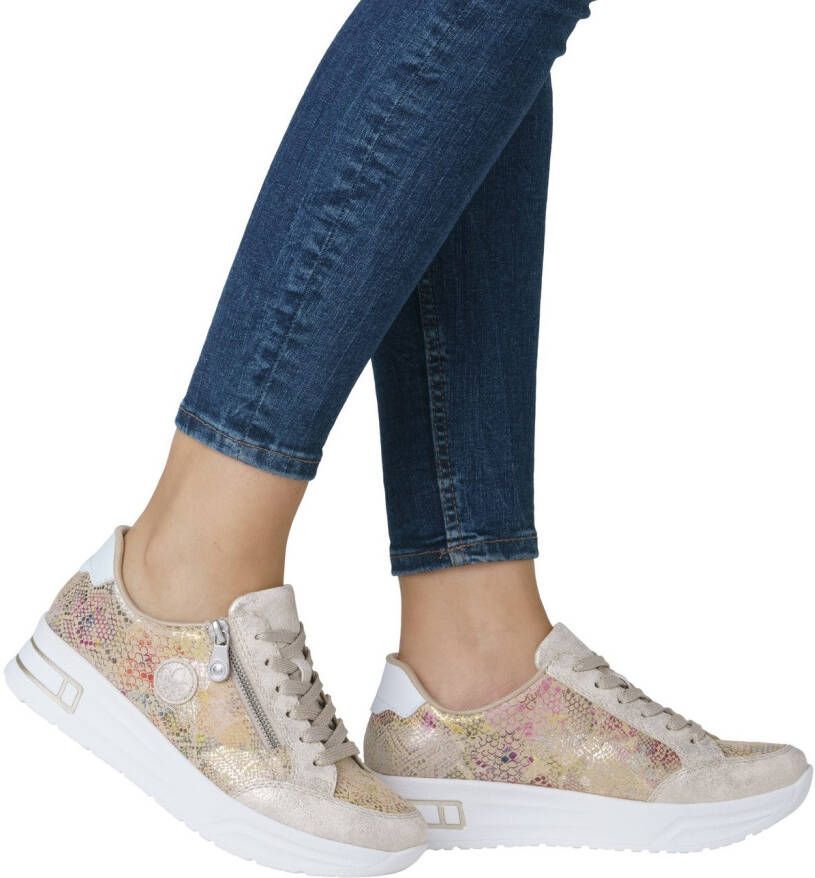 Rieker Plateausneakers vrijetijdsschoen veterschoen lage schoen met subtiele gouden glans
