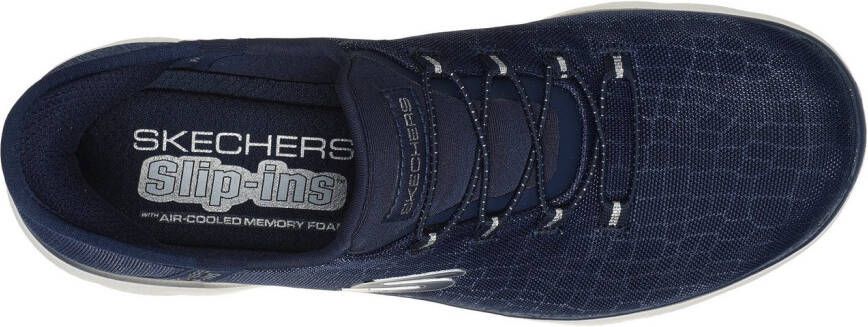 Skechers Slip-on sneakers SUMMITS-CLASSY NIGHT Slippers vrijetijdsschoen met comfortabele hielkussenfunctie