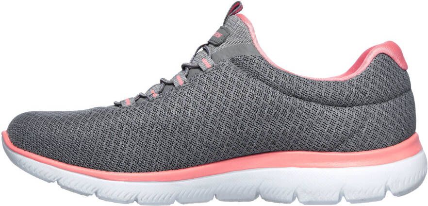 Skechers Slip-on sneakers Summits Vrijetijdsschoen comfortabele schoen met schokabsorberende tussenzool