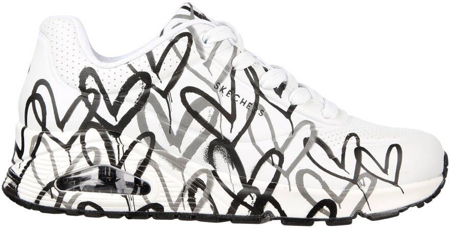 Skechers Sneakers met sleehak UNO-SPREAD THE LOVE Vrijetijdsschoen lage schoen veterschoen met coole graffiti-print