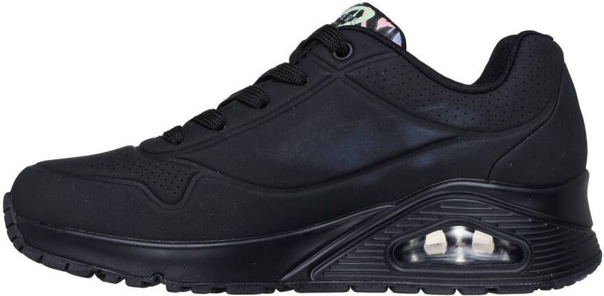 Skechers Sneakers met sleehak UNO-SPREAD THE LOVE Vrijetijdsschoen lage schoen veterschoen met coole graffiti-print