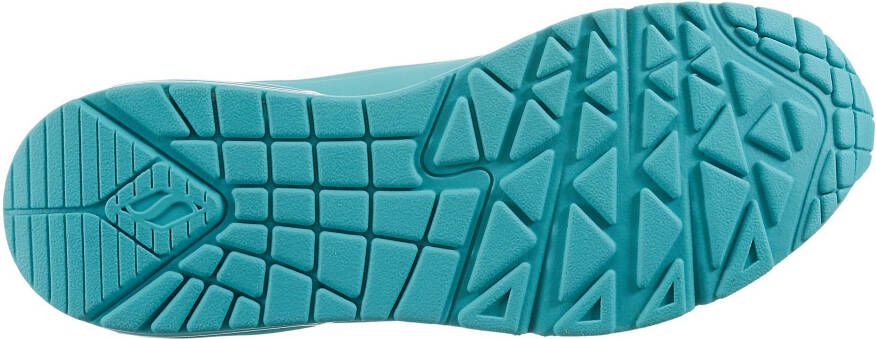 Skechers Sneakers met sleehak Uno Stand on Air met fijne perforatie vrijetijdsschoen lage schoen veterschoen