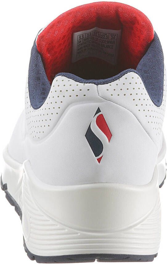 Skechers Sneakers met sleehak Uno Stand on Air Vrijetijdsschoen lage schoen veterschoen met fijne perforatie