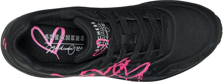 Skechers Sneakers UNO DRIPPING IN LOVE met hart-graffiti-print vrijetijdsschoen lage schoen veterschoen