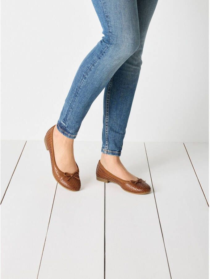 Tamaris Ballerina's business schoen lage schoen instapschoen met mooie strik