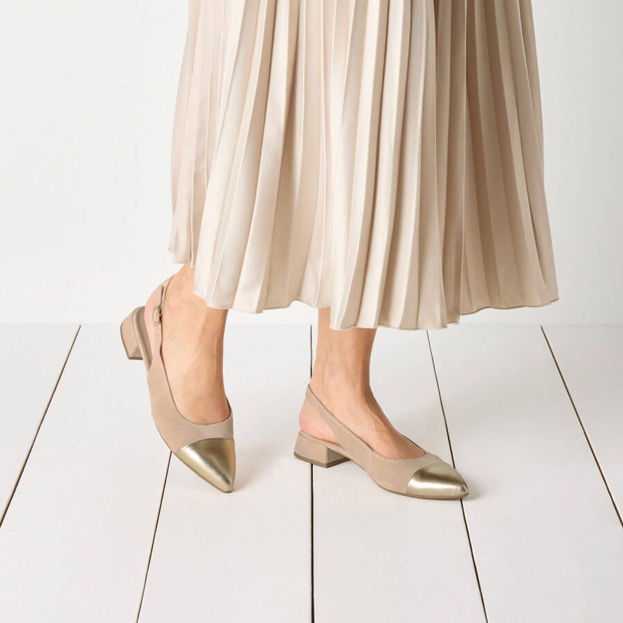 Tamaris Slingback pumps
