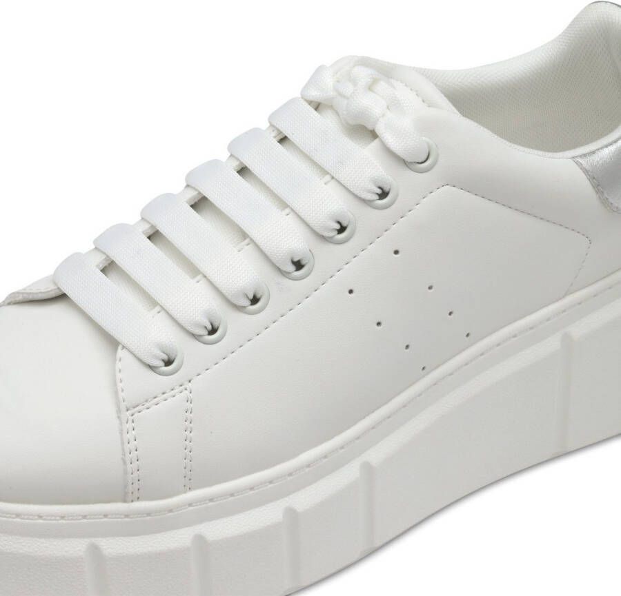 Tamaris Sneakers met sleehak veterschoenen lage schoen vrijetijdsschoenen met gaatjespatroon