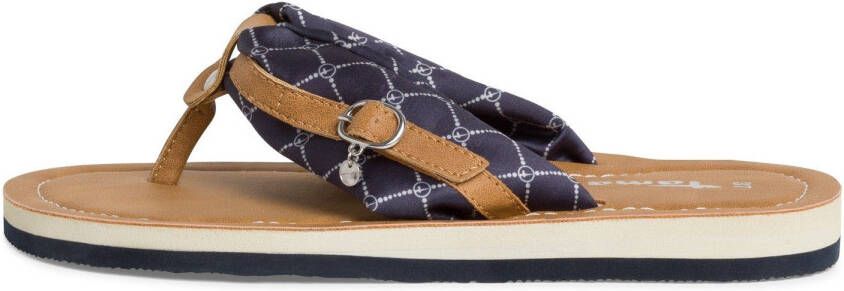 Tamaris Teenslippers Avril zomerschoenen flats slippers met t-logo hanger