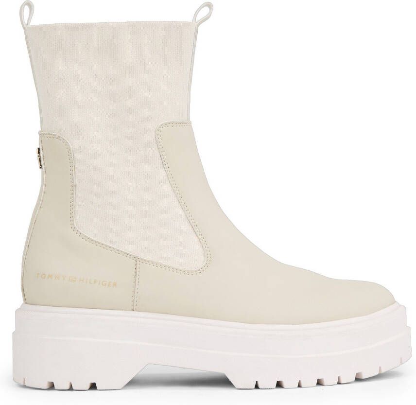 Tommy Hilfiger Boots zonder sluiting FEMININE SEASONAL UTILITY BOOT met brede stretchinzet bij de schacht