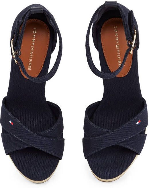 Tommy Hilfiger Highheel sandaaltjes FLAG HIGH WEDGE ESPAD CRISSCROSS bandjessandaal zomerschoen sleehaksandalette verstelbare gesp