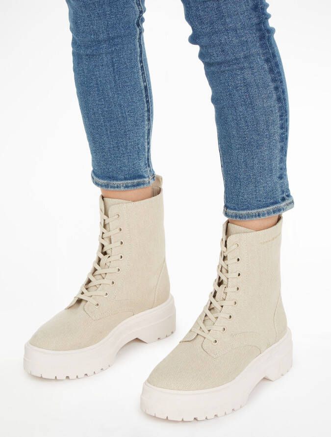 Tommy Hilfiger Hoge veterschoenen FEMININE ESSENTIAL CANVAS BOOT