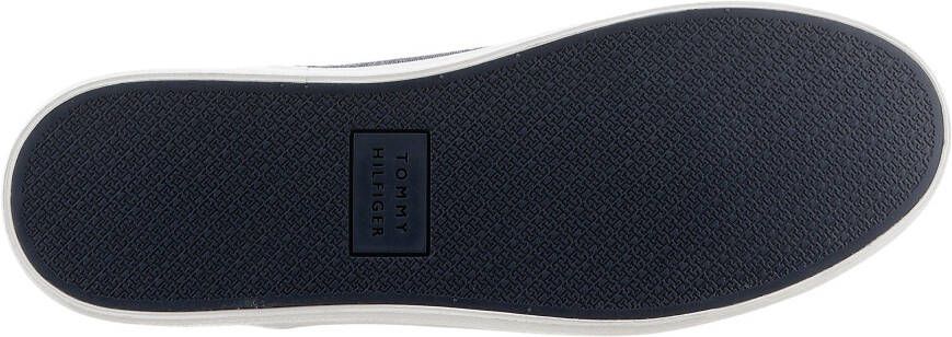 Tommy Hilfiger Instappers TH HI VULC LOW SLIPON CHAMBRAY Slip-on sneaker vrijetijdsschoen met praktische stretchinzetten