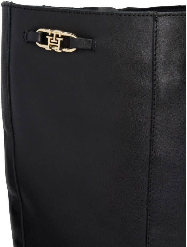Tommy Hilfiger Laarzen STACKED HEEL LEATHER LONG BOOT blokhak lange laarzen met goudkleurig logo-sierelement
