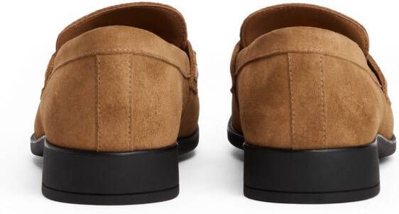 Tommy Hilfiger Loafers TH CHAIN FRINGE SUEDE LOAFER blokhak slipper business schoen met goudkleurige logo-sierketting