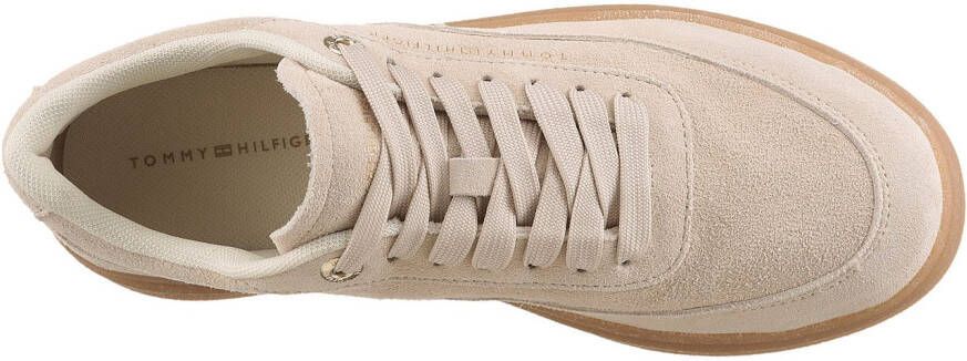 Tommy Hilfiger Plateausneakers MODERN COURT SNEAKER SUEDE