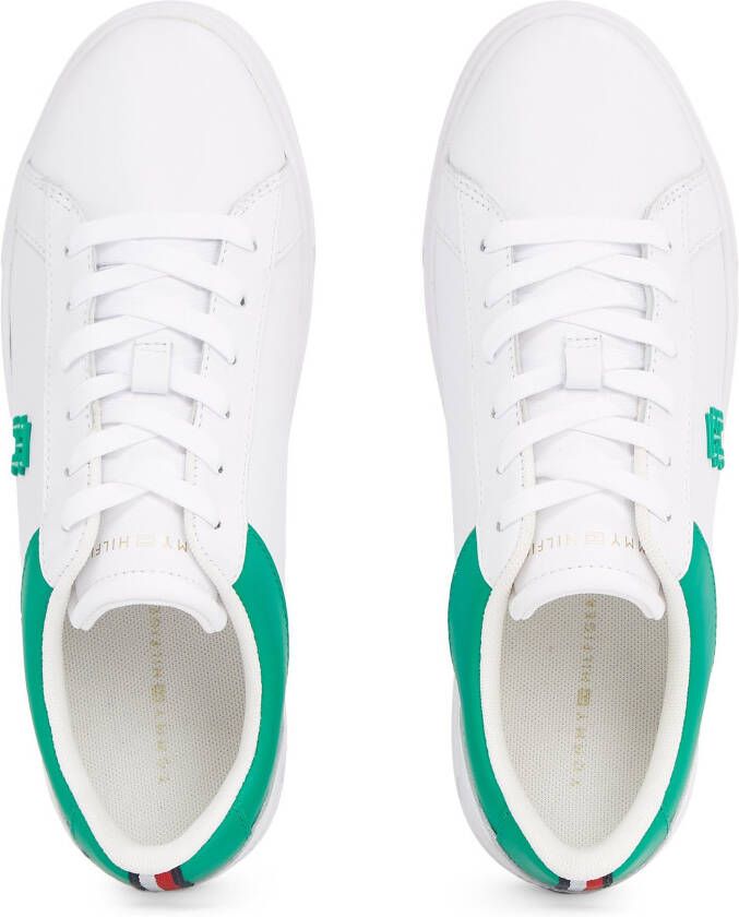 Tommy Hilfiger Plateausneakers TH PLATFORM COURT SNEAKER met contrastafwerking vrijetijdsschoen halve schoen veterschoen