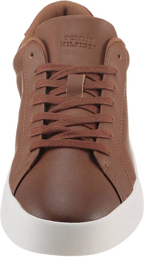 Tommy Hilfiger Plateausneakers TH COURT SEASONAL WINTER 4A freizeitschoen veterschoen lage schoen met gevoerde schacht