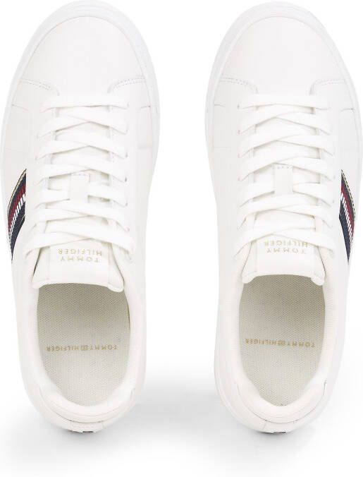 Tommy Hilfiger Plateausneakers ICON COURT SNEAKERS STRIPES veterschoenen vrijetijdsschoen lage schoen met tommy-strepen