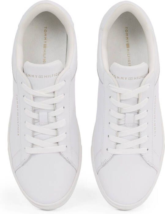 Tommy Hilfiger Plateausneakers ESSENTIAL COURT SNEAKER vrijetijdsschoen lage schoen veterschoen met logo-opdruk