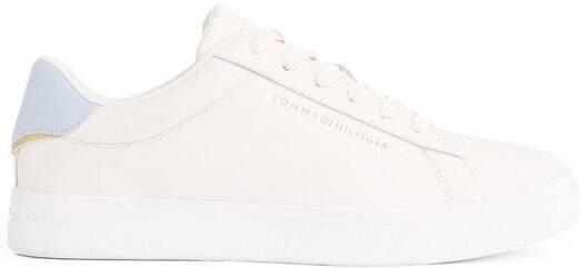Tommy Hilfiger Plateausneakers ESSENTIAL COURT SNEAKER vrijetijdsschoen lage schoen veterschoen met logo-opdruk