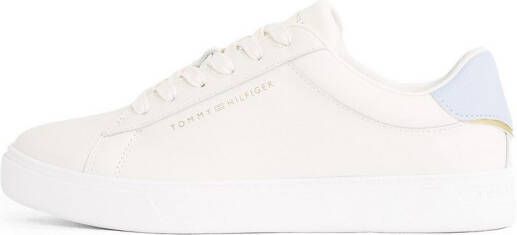 Tommy Hilfiger Plateausneakers ESSENTIAL COURT SNEAKER vrijetijdsschoen lage schoen veterschoen met logo-opdruk