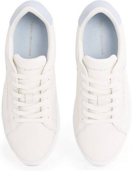 Tommy Hilfiger Plateausneakers ESSENTIAL COURT SNEAKER vrijetijdsschoen lage schoen veterschoen met logo-opdruk