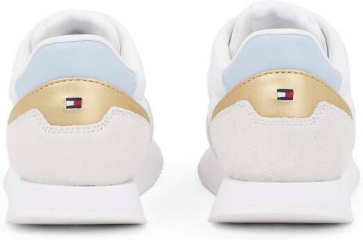 Tommy Hilfiger Plateausneakers ESSENTIAL RUNNER vrijetijdsschoen lage schoen veterschoen met contrastafwerkingen