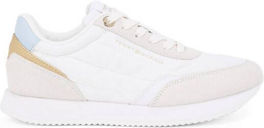 Tommy Hilfiger Plateausneakers ESSENTIAL RUNNER vrijetijdsschoen lage schoen veterschoen met contrastafwerkingen