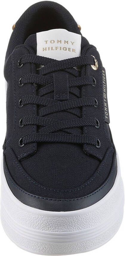 Tommy Hilfiger Plateausneakers ESSENTIAL VULC TEXTILE SNEAKER vrijetijdsschoen lage schoen veterschoen met goudkleurige details