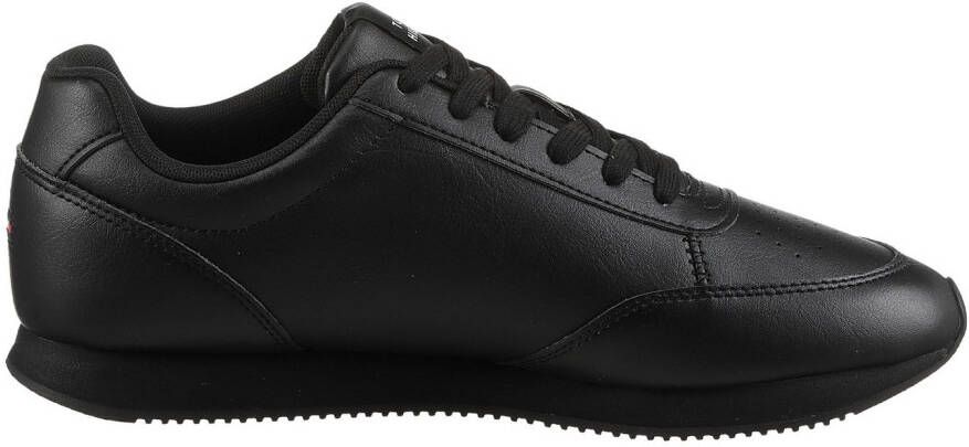 Tommy Hilfiger Plateausneakers LO RUNNER PU MIX vrijetijdsschoen lage schoen veterschoen met gepolsterde schacht