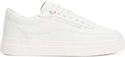 Tommy Hilfiger Plateausneakers MODERN COURT SNEAKER LTHR vrijetijdsschoen lage schoen veterschoen met contrasterend logo