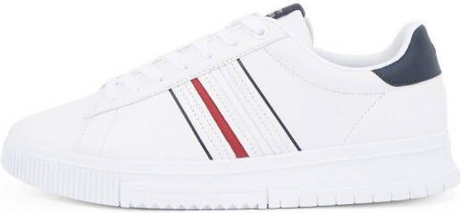 Tommy Hilfiger Plateausneakers MODERN CUPSOLE STRIPES LTH vrijetijdsschoen lage schoen veterschoen met zijstrepen