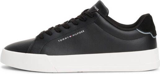 Tommy Hilfiger Plateausneakers TH COURT LTH DETAIL ESS vrijetijdsschoen lage schoen veterschoen met zijlijk logo-opdruk