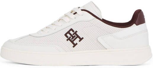 Tommy Hilfiger Plateausneakers TH HERITAGE SNEAKER PERF vrijetijdsschoen lage schoen veterschoen met th-logo-borduring