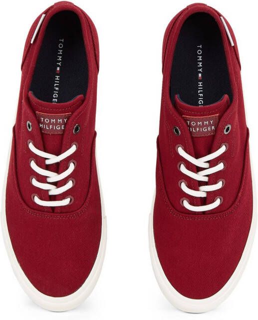 Tommy Hilfiger Plateausneakers TH HI VULC LOW OXFORD TWILL vrijetijdsschoen lage schoen veterschoen met label op de hiel