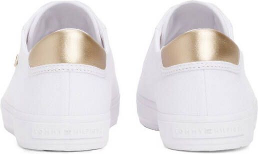 Tommy Hilfiger Plateausneakers VULC CANVAS LACE UP SNEAKER vrijetijdsschoen lage schoen veterschoen in smalle vorm