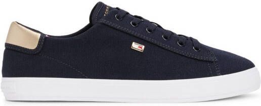 Tommy Hilfiger Plateausneakers VULC CANVAS LACE UP SNEAKER vrijetijdsschoen lage schoen veterschoen in smalle vorm